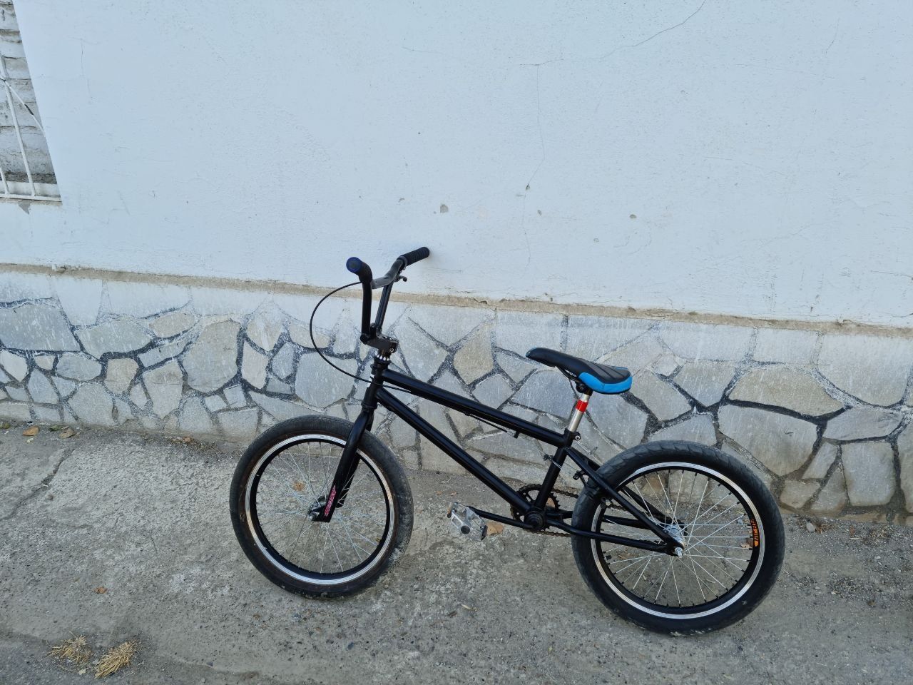 Bmx 20'   . . . . .