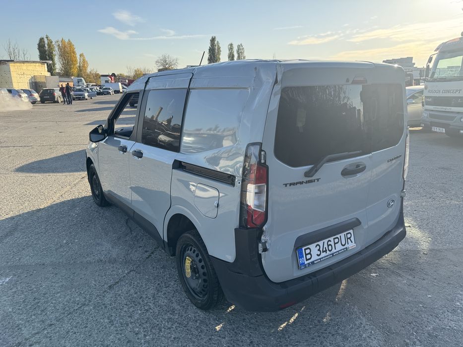 Vand Ford Transit Courier 2024 Avariat