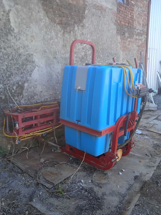 Пръскачка навесна