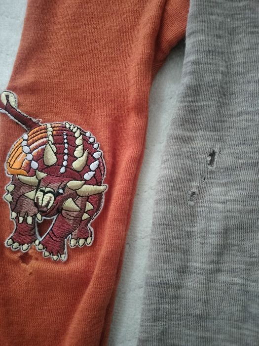 Vand haine din Lana si matase 92 si 98