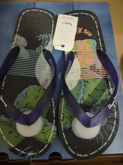Vand papuci originali Pepe Jeans 
sunt f