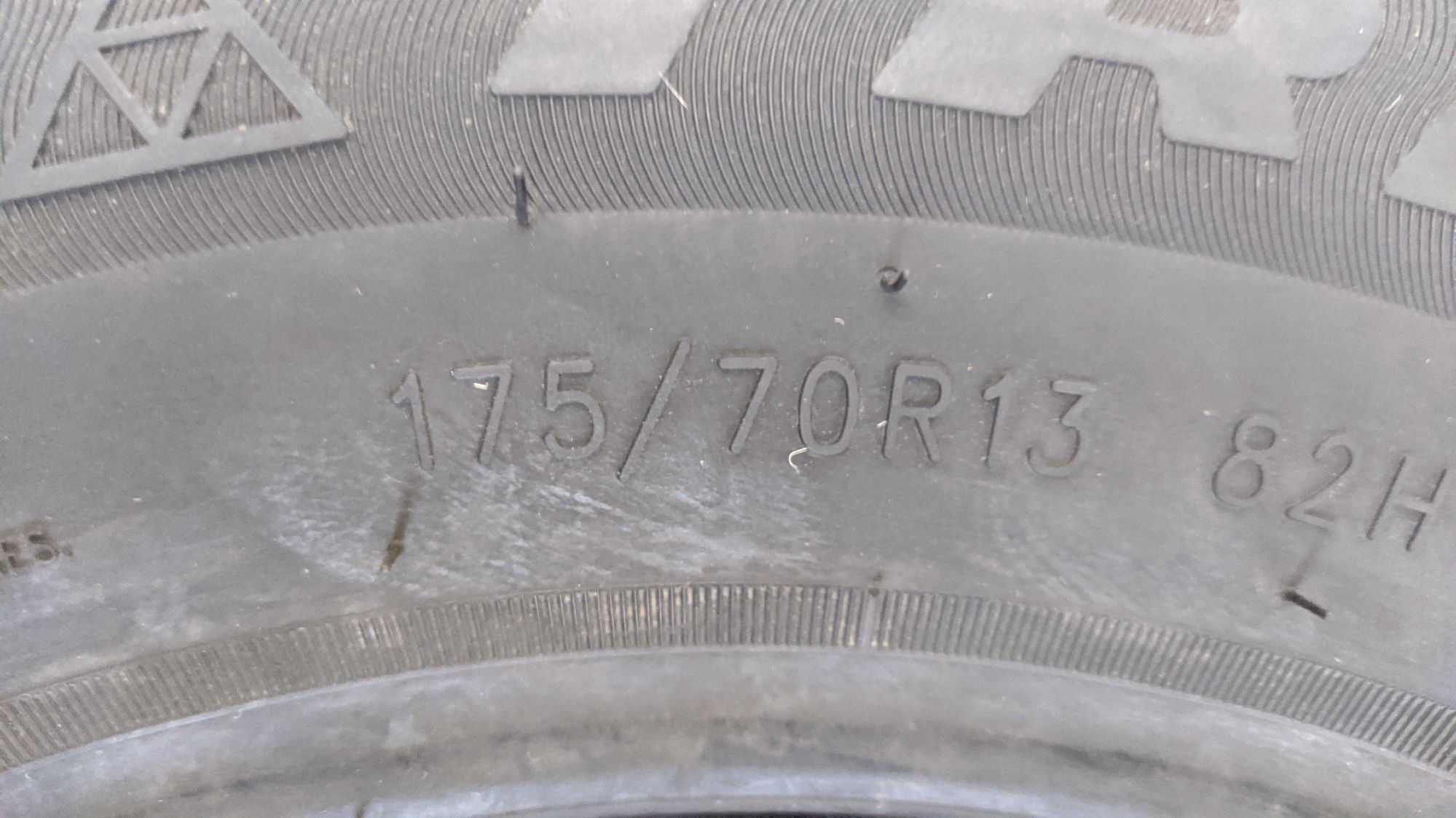 175/70R13 Triangle TR928