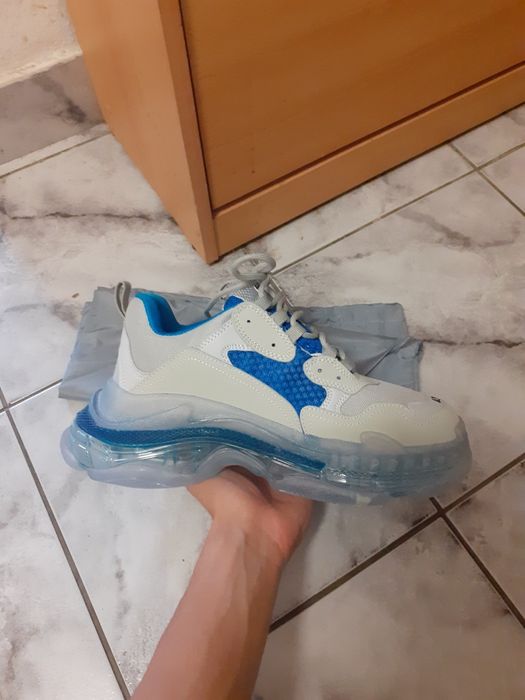 Balenciaga triple s blue