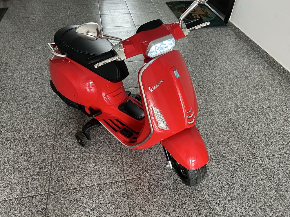 Scuter Vespa copii!