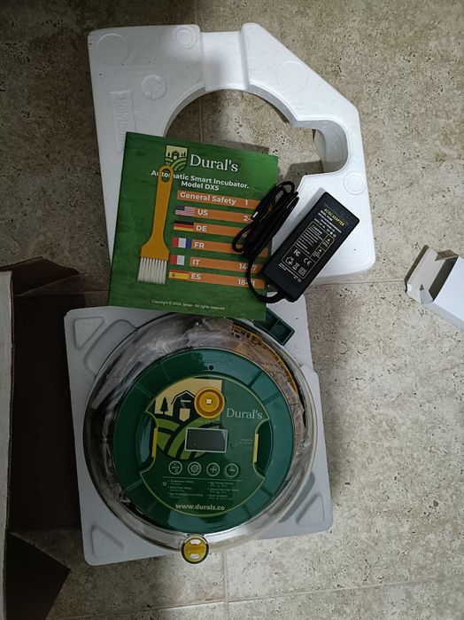 incubator complet automat pt 18 oua.