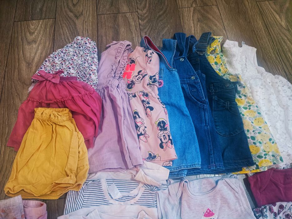 Lot hăinuțe 80-86 fetiță