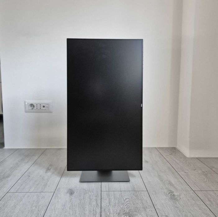 Monitor Dell UltraSharp U2719DC, 27 inch, IPS, QHD, USB-C Hub, 65W PD