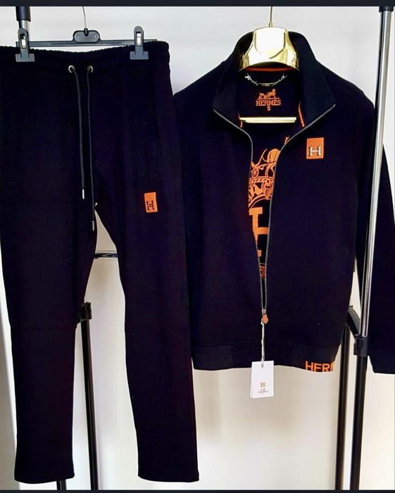 Trenig Hermes barbati