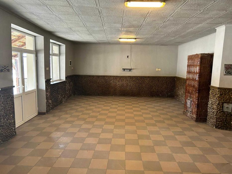 Imobil de vanzare cu teren generos – 173 mp construiți + 4149 mp teren