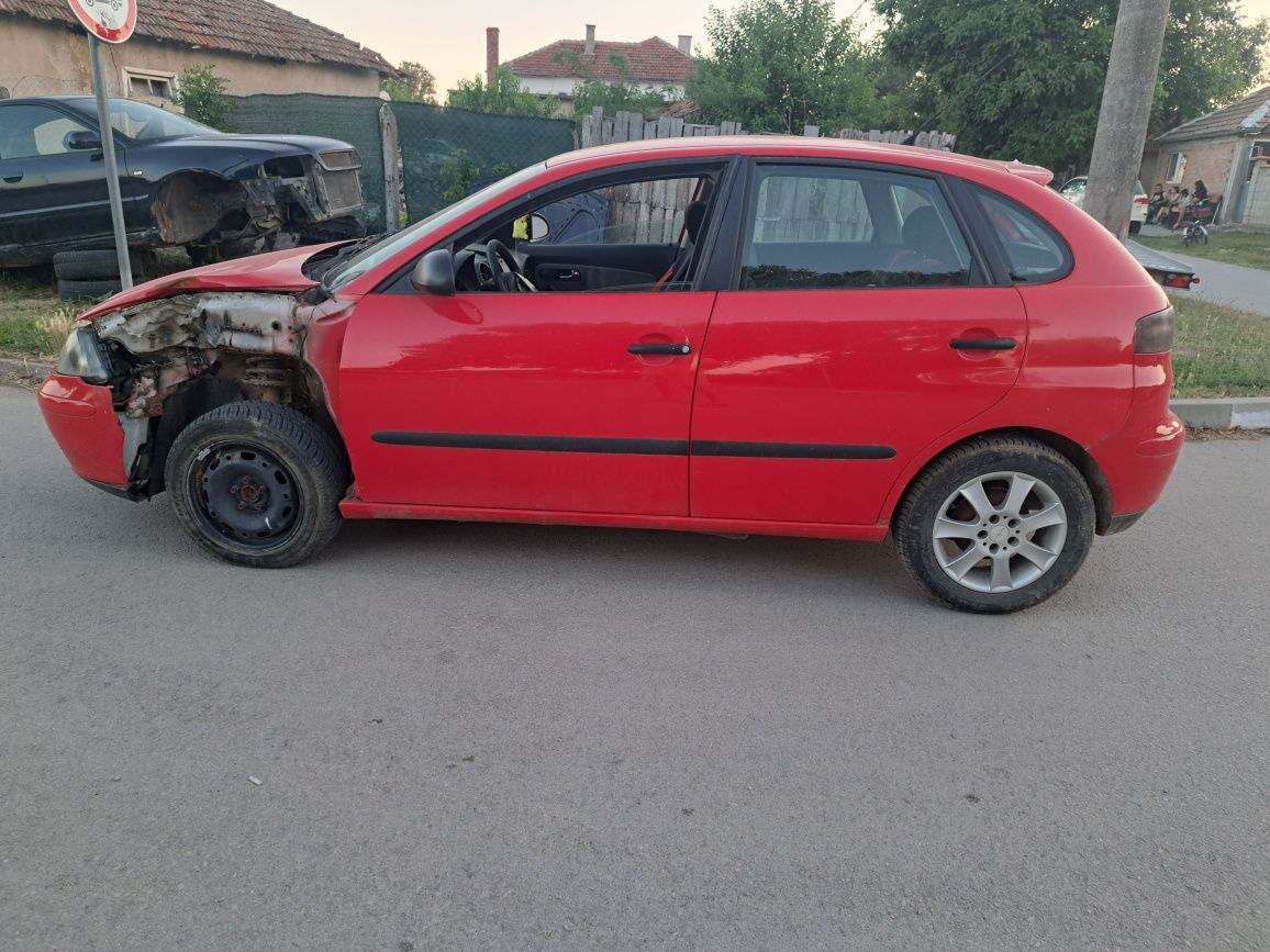 Seat ibiza 1.9sdi Фокус 1.8 и Мазда примакс 2.0 101