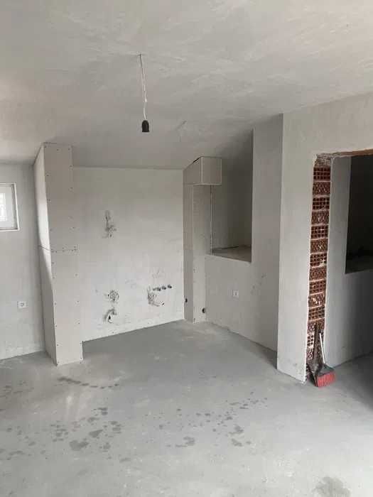 Продава се Двустаен апартамент в Пловдив, Кючук Париж - 61 кв.м за 1771 €/кв.м - Снимка #3