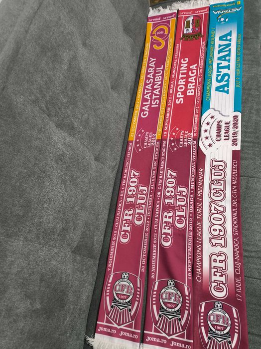 Eșarfe colecție CFR Cluj