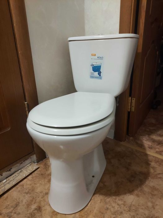 Унитаз б/у, в рабочем состоянии