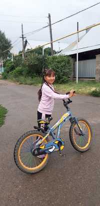 Срочно велосипед для девочек и мальчиков