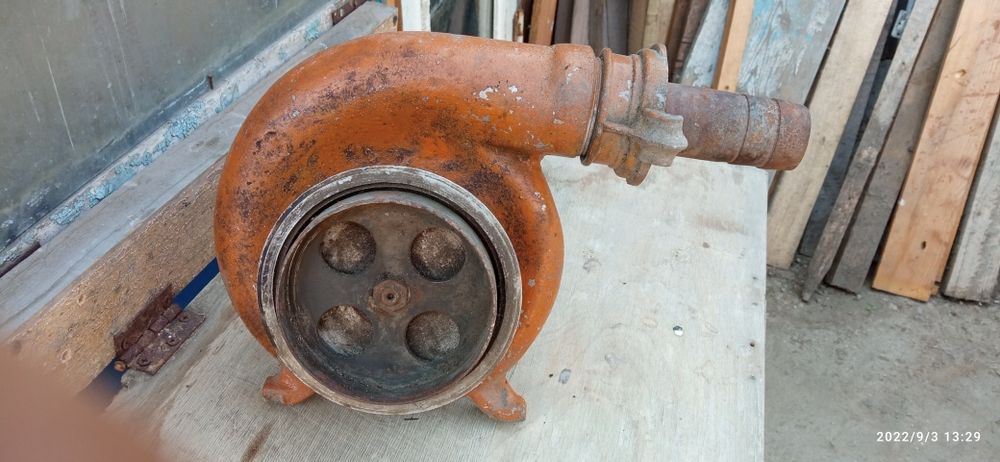 Продам навесную пожарную водяную помпу на мотопилу дружба