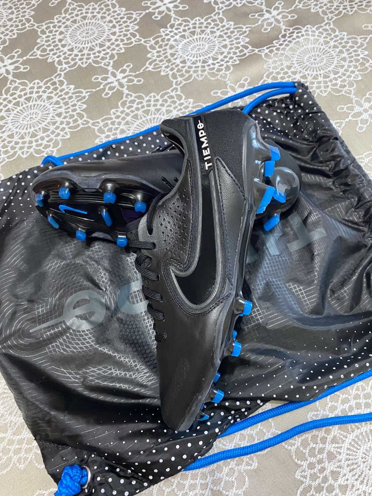Бутонки Nike Tiempo