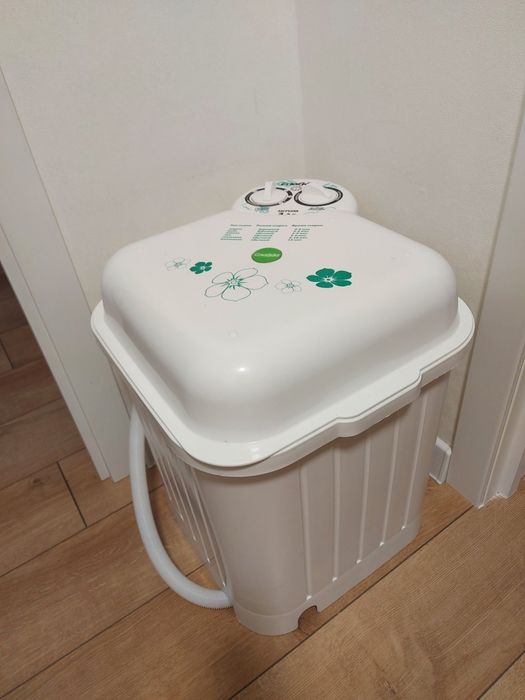 Продам мини стиральную машину полуавтомат