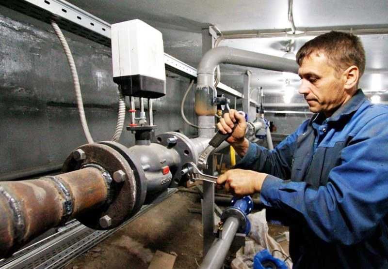 Сантехник  чистка труб прочистка труб устранение засора
