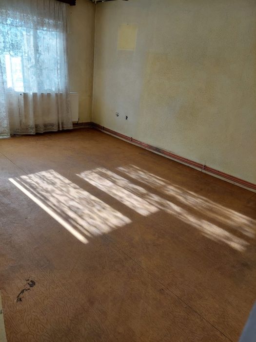 Apartament 3 camere, decomandat