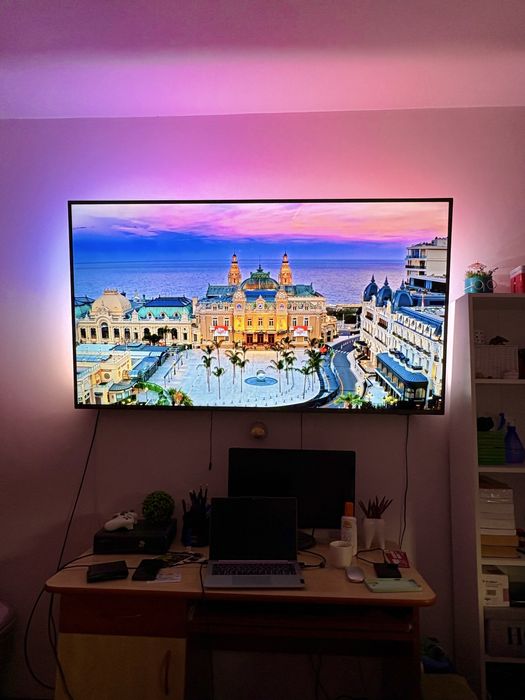 Smart TV Philips Ambilight 178cm