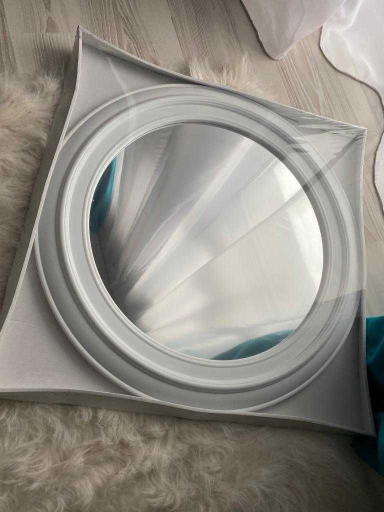 Vand oglinda decorativa 50/50 cm rama alba