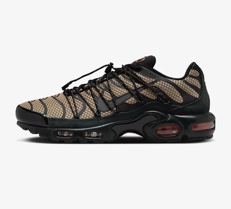 Дамски маратонки Nike Air Max Plus Utility