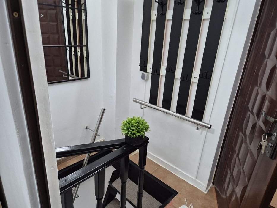 Vand garsoniera 40mp in spate la mall