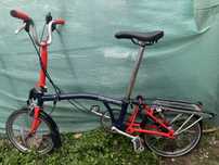 Bicicleta pliabila Brompton