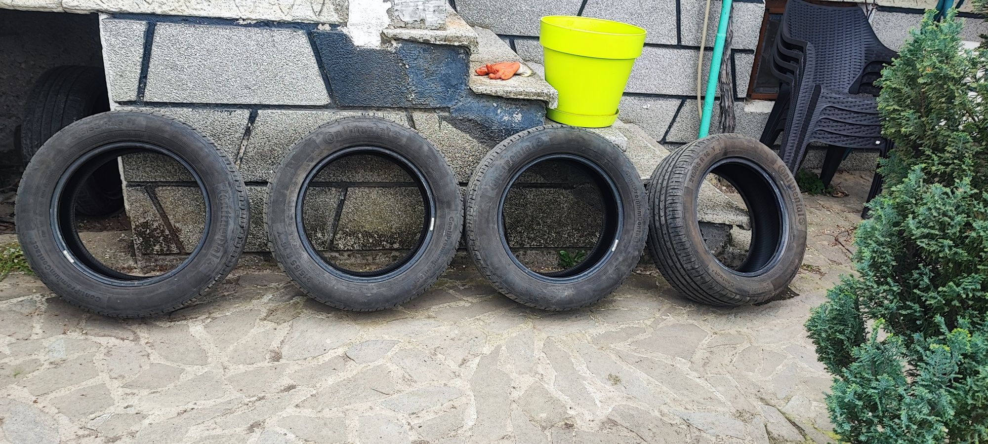 Летни гуми Континентал 215/55/16