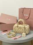 Geanta Miu Miu 22
