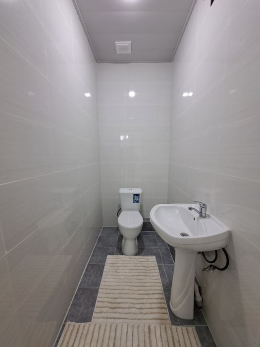 3 xonali kvartira sotiladi