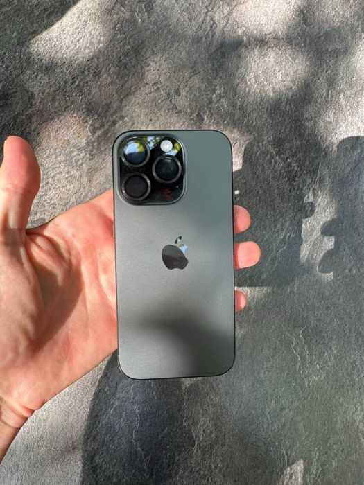Iphone 16 pro ozim tutkama ideal xolati yepyengi kop bomagan oganimga