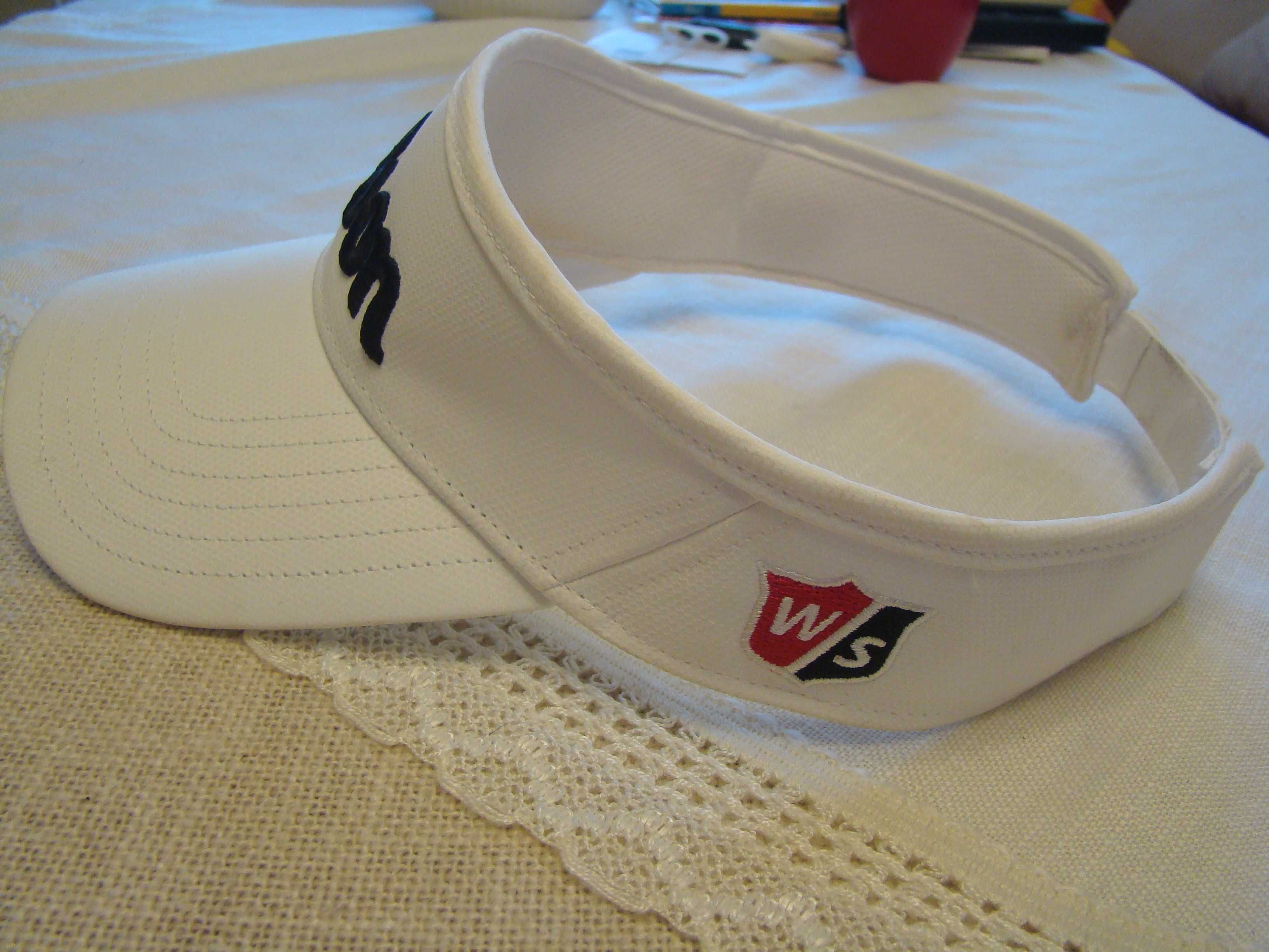 Козирка за тенис -  "Wilson"
