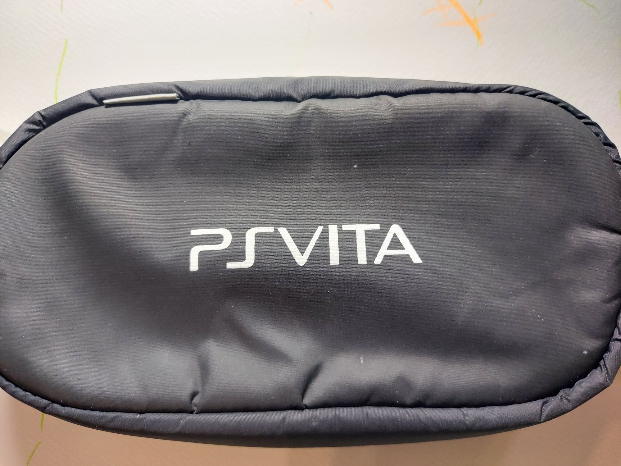 PS Vita в отличном состоянии