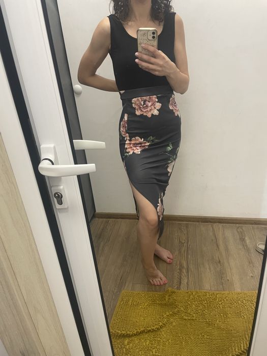 Две дамски рокли