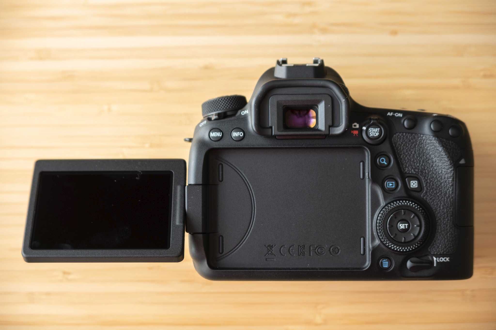 Canon EOS 6D Mark II + battery grip BG-E21