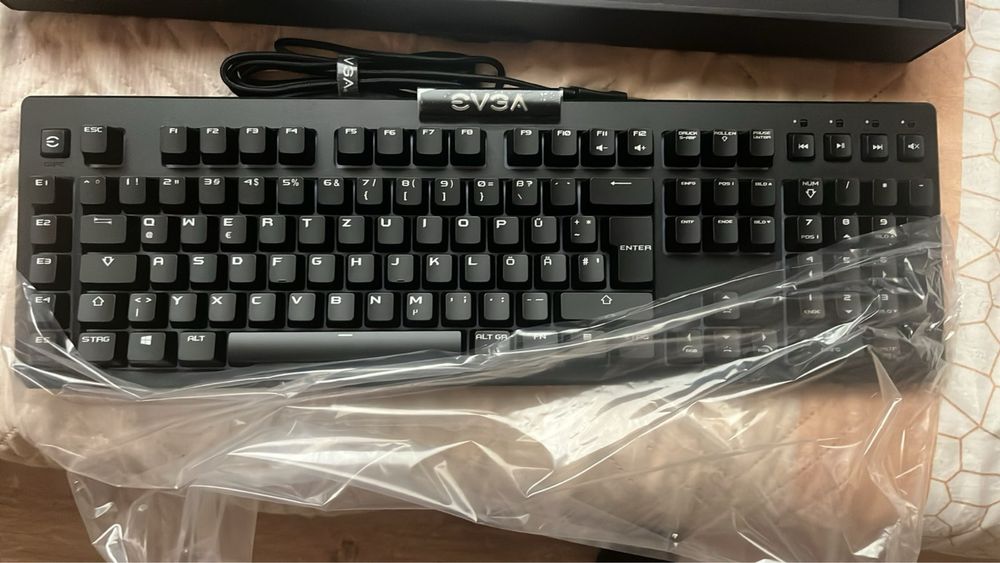 клавиатура Evga Z12