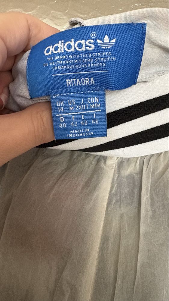 Къси спортни панталонки Addidas р-р М