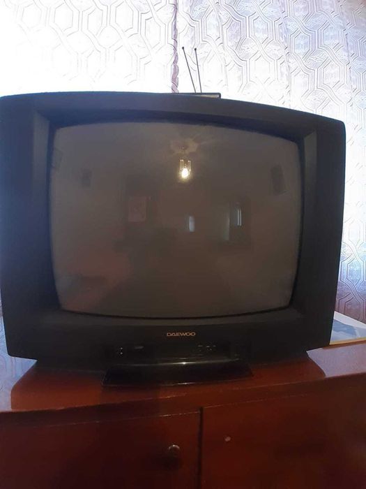 телевизор ДЭУ в отличном состоянии