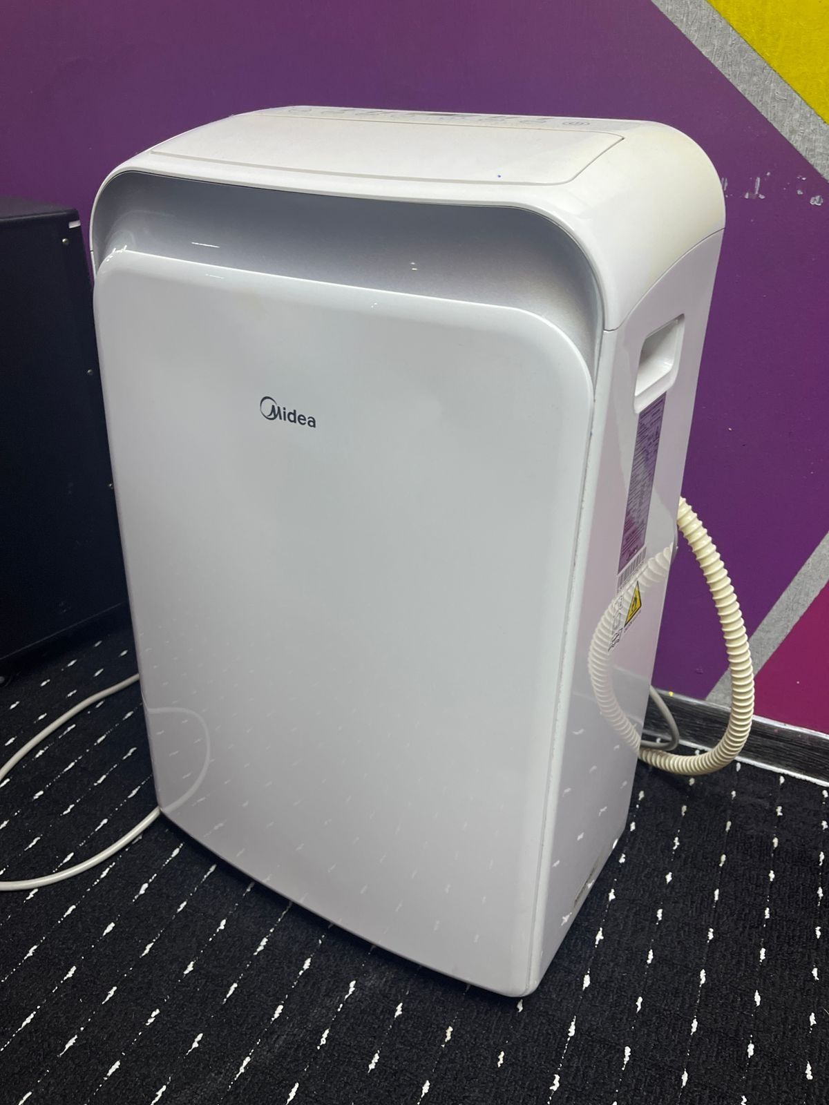Кондиционер напольный Midea MPPDA-09CRN7