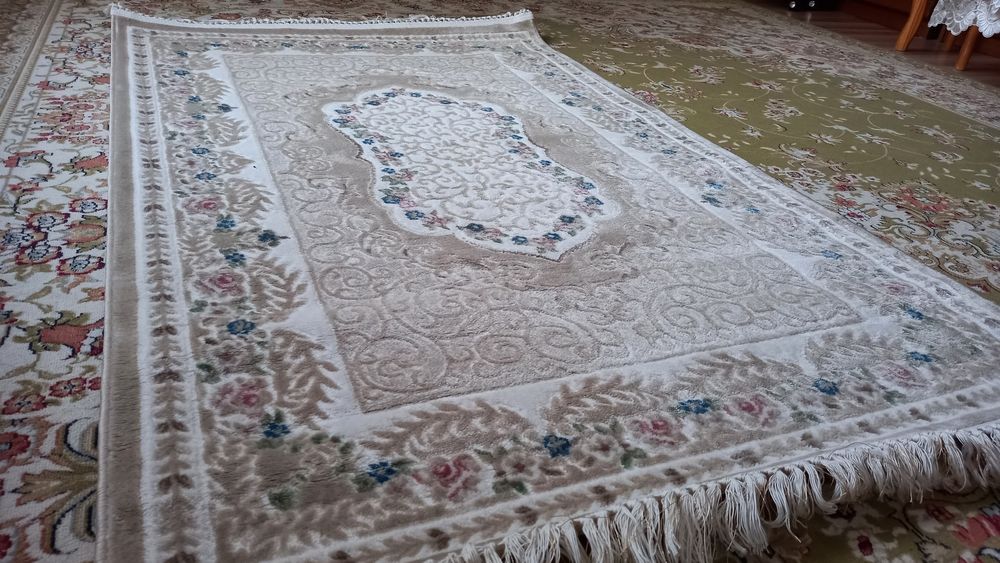 Продам ковер 100×150 прикроватную