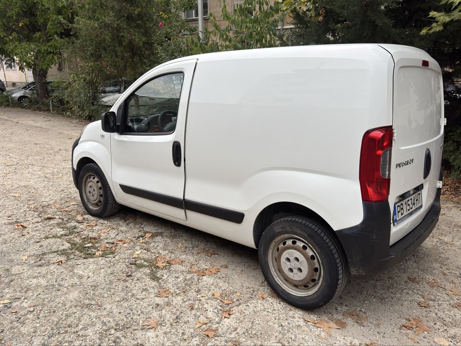 Peugeot bipper.