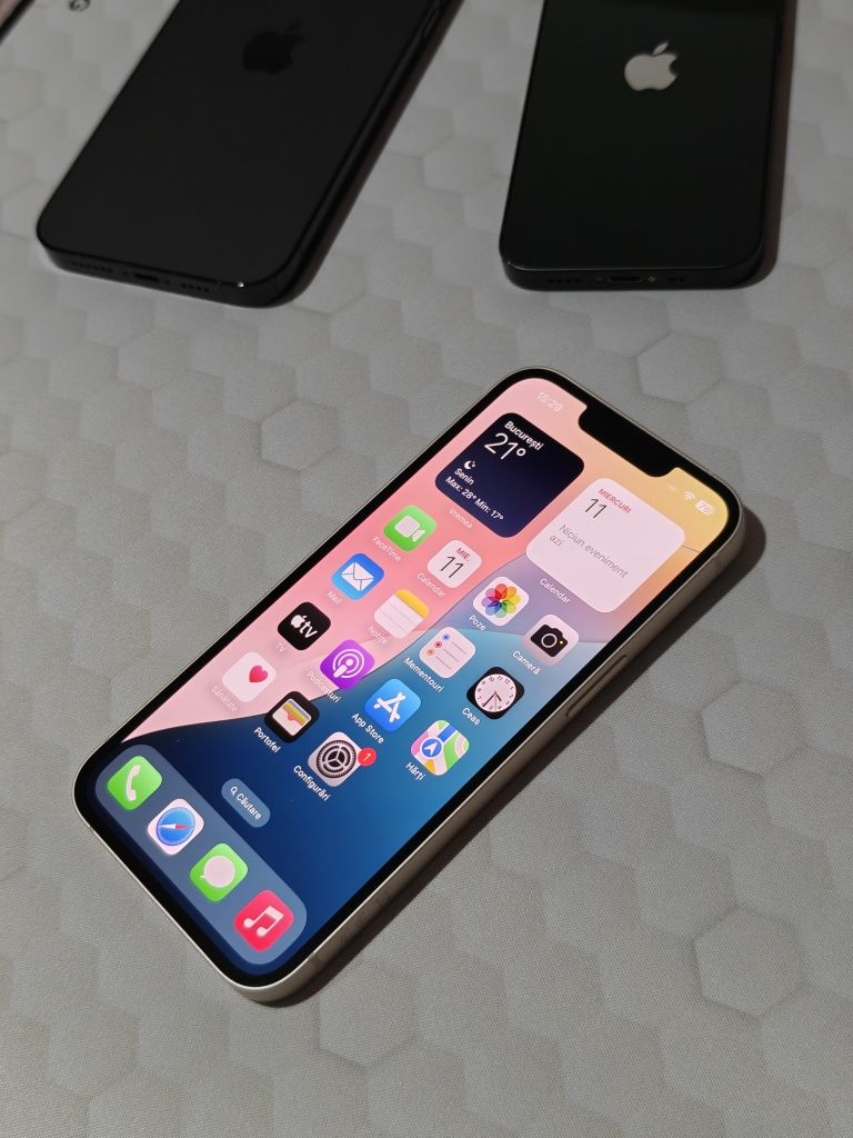 iPhone 13 5G (Starlight) Deosebit cu 100% Baterie Ofertă Preț
