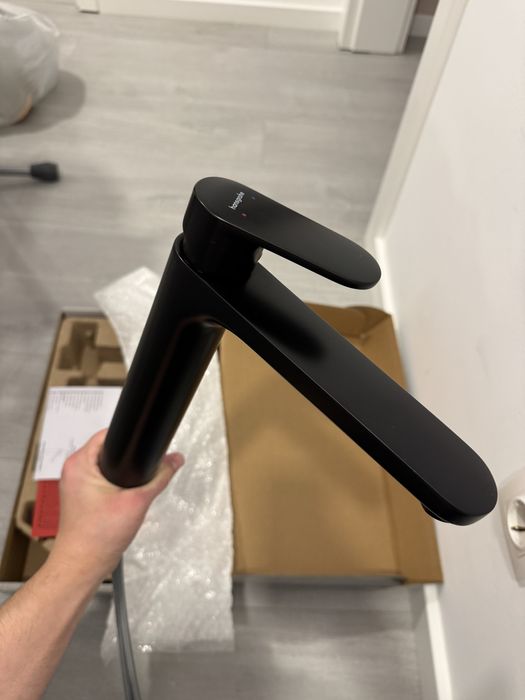 Baterie lavoar Hansgrohe Vernis Blend negru mat