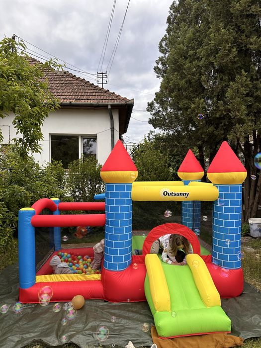 Tobogan gonflabil/ Castel gonflabil/ Kids corner/ Bubble house/Pictură