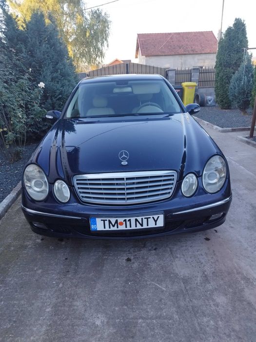 Vând Mercedes E clas w211