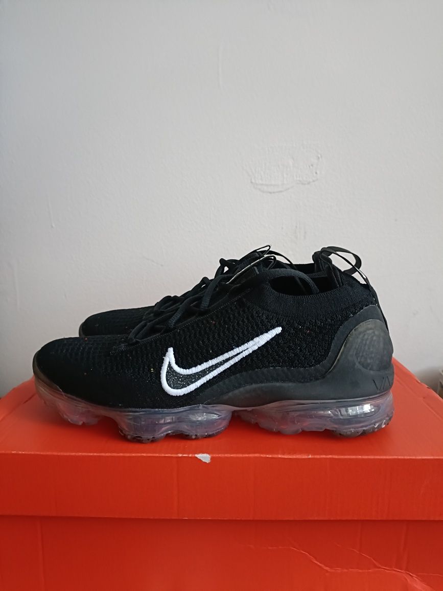 Nike Air Vapormax номер 37.5 код 7А х2