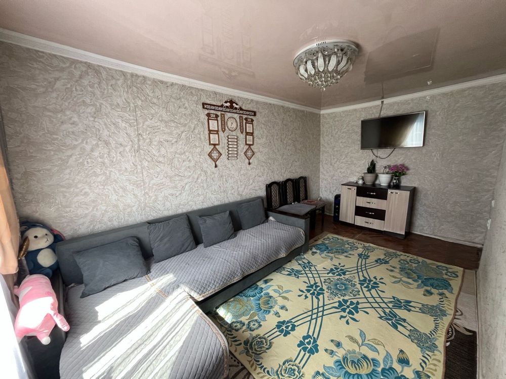 Продам дом,участок 8соток,