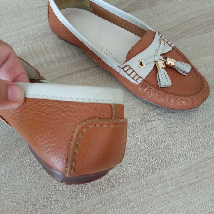 Кожени мокасини размер 37