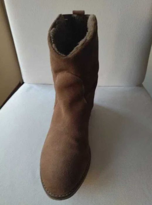 Дамски боти от ZARA, размер 38.